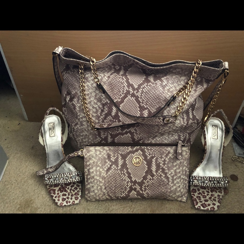 Michael Kors bag shoes and wristlet wallet
